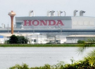 Honda under water